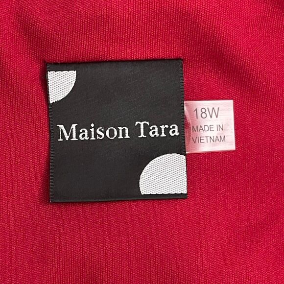 MAISON TARA 3/4 Sleeve Tiered Red Velvet Babydoll Dress, Size 18W - Picture 5 of 8